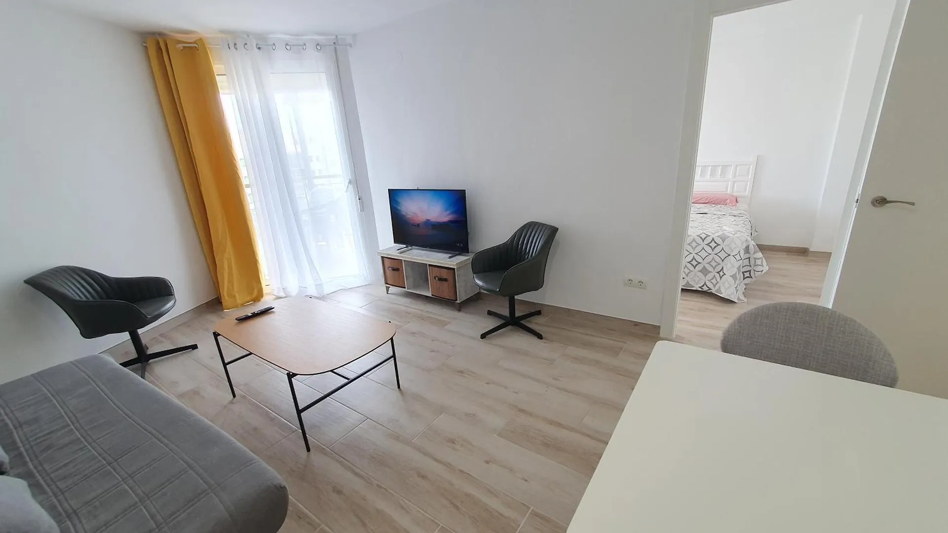 Salou Apartamento Con Vistas Al Mar,Centro Wifi 0*,  Spain